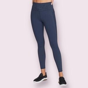 SKECHERS Women Gowalk High Waisted Soft Cotton Like Matte Finish Legging Size L